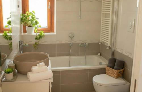 Cantaria Apartments Argegno - Lakeview Terrace & Pool - Foto 15