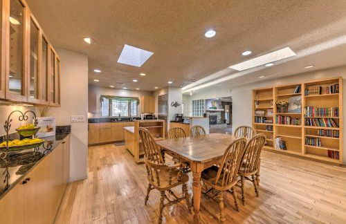 Ruidoso Getaway with Deck - 16 Mi to Ski Apache - Foto 10