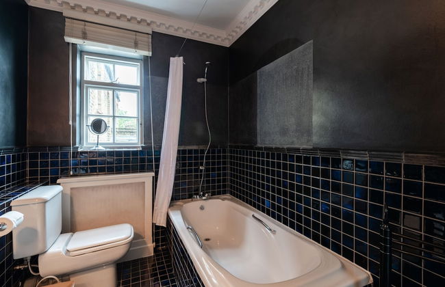 Royal Richmond Family Home by Kew Gardens - Foto 29