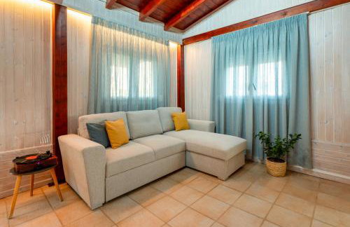 Harmony Sea View Apartment - Photo 12