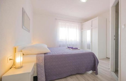 Beautiful Home In Donji Prolozac - Foto 32