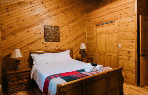 Creekside Oasis! - Foto 64