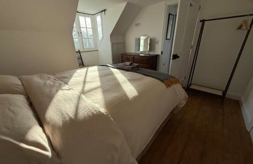 Luxury Cornish House next to Cliffs & Surf Beaches - Photo 45