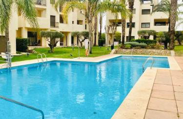 Roda Golf. Poolside apartment - Photo 25