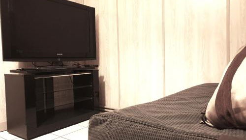 Chambre Cosy bien équipée proche RER aux Portes de Paris - Foto 3