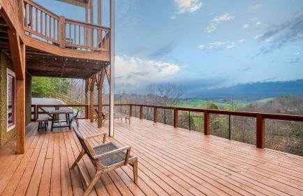 Private Retreat w/ Hot Tub, Amazing Views, Game Room Silver Spoon by Avantstay - Foto 2