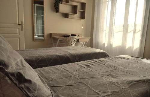 Superbe T3 climatisé - centre historique - vue port de plaisance - balcon - WIFI - 5e avec ascenseur - Foto 22