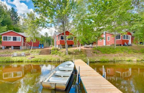 Waterfront Wisconsin Cabin Private Dock, Fire Pit - Foto 26