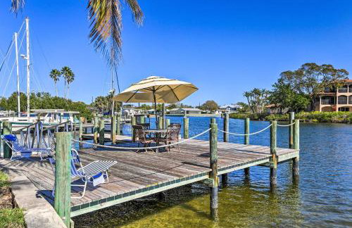 Pool, Dock & Kayaks: Waterfront Palmetto Home - Foto 36