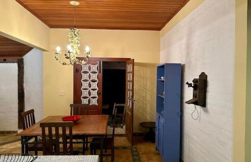 Casa Rústica - 3 vagas de garagem - Pet Friendly com vista para Serra de São José - até 8 hóspedes - Foto 39