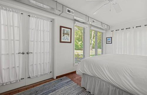 Whispering Arbor by Juniper Holiday + Home - Foto 19