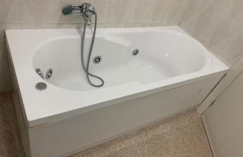 At Mollys metro A LucioSestio - Foto 33