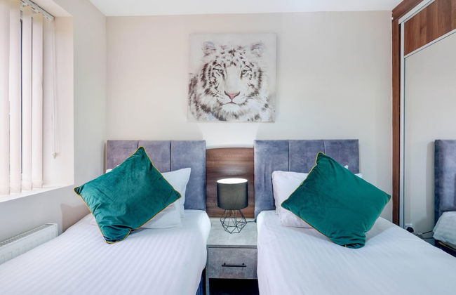 Town Center 4 Bedroom 4 bathroom House - Foto 19