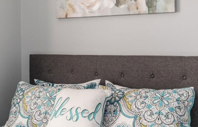 Modern 3BR House Steps to the Beach - Photo 35