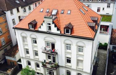 KönigsSCHLAF No1 - Kuschelnest im Herzen von Konstanz - Foto 16