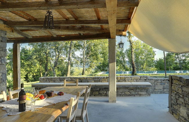 Magnificent Villa in Groznjan With High-end Kitchen & Pool - Foto 27