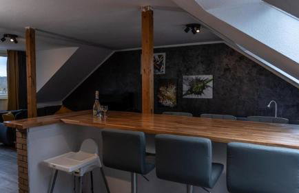 View Apartment - Photo 2