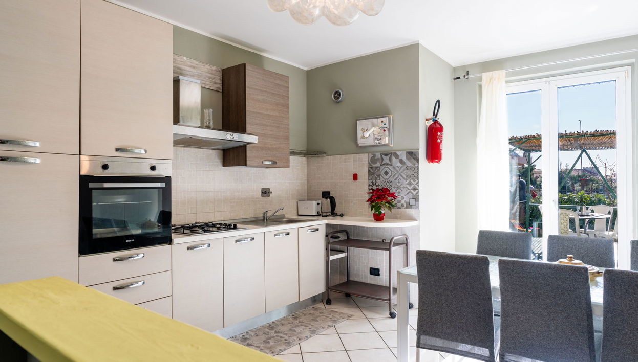 Kitchen / Dining Room