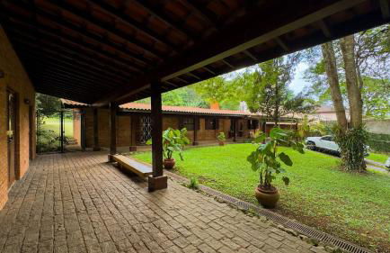 Casa Sítio no Centro da Granja Viana - Foto 24