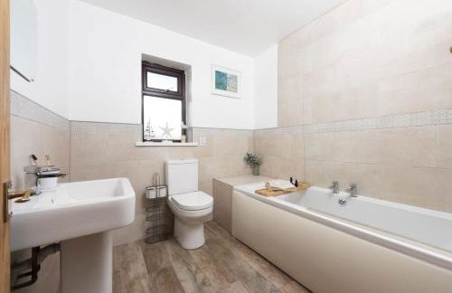 Wheal Francis - Hot Tub - Accessible Bungalow - Free Wi-Fi - Parking - Foto 21