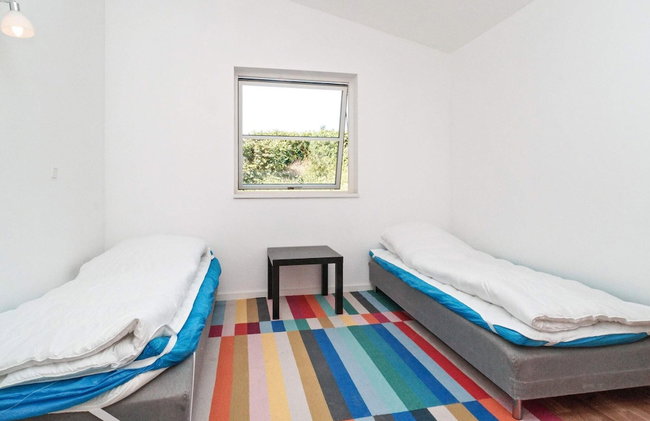 8 Person Holiday Home in Melby - Foto 10