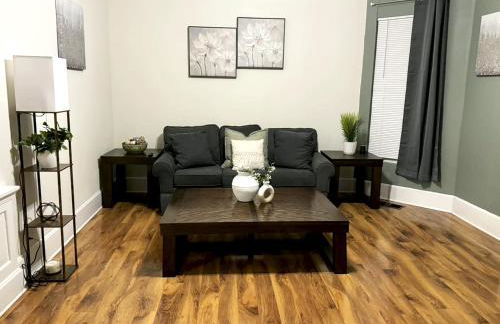 Downtown 1BR Stay Walk to Cafes & Parks - Foto 7