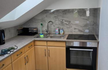 Fredi Apartment, moderne ruhige Wohnung, nur 4 km von der A2 - Foto 22