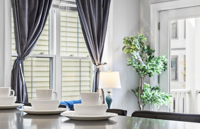 Luxury 2BD 2BA Near Logan Airport and T Station - Foto 28