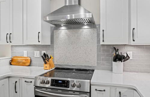 Lakefront Escape Sleep 12 Dock Hot Tub Pool Grill - Foto 14