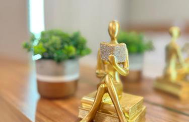 Magnífico APARTAMENTO de Charme - 3 quartos AR CONDICIONADOS SPLIT - Beira Mar, 2 banheiros, 2 Vagas Garagem, 4 Varandas, 2 Elevadores, Redes para Descanso, Wi-Fi, Air Fryer, Disney Plus, HBO Max, Cadeiras de Praia e Caixa Térmica - Photo 45