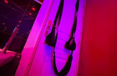 MJ Lust Room, centre var proche Verdon, cotignac, ambiance romantique - Foto 6