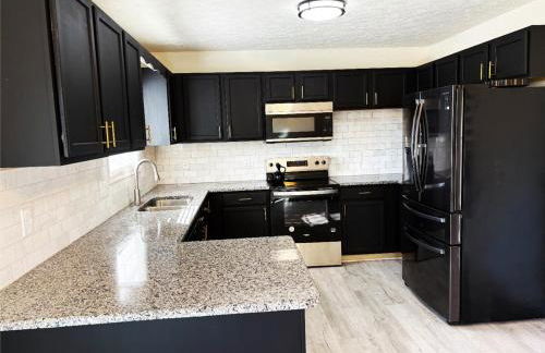 Pristine 3BR & 2bath Ranch style Near I-81 Hospitals & Downtown Martinsburg - Foto 6