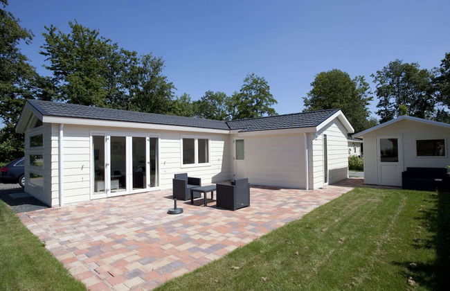 Nice Chalet Near the Golf Course in a Holiday Park - Foto 35