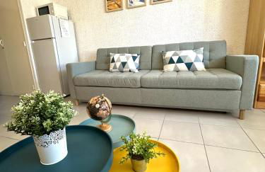 Charmant appartement cosy, terrasse proche des pistes et du centre du village - WIFI gratuit - Foto 1