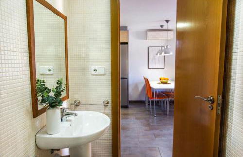 Apartamento a 50 metros de la playa, Luminoso y acogedor - Photo 24