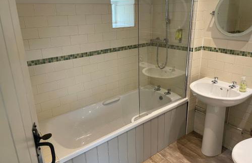 Church Farm Holiday Cottages - Foto 15