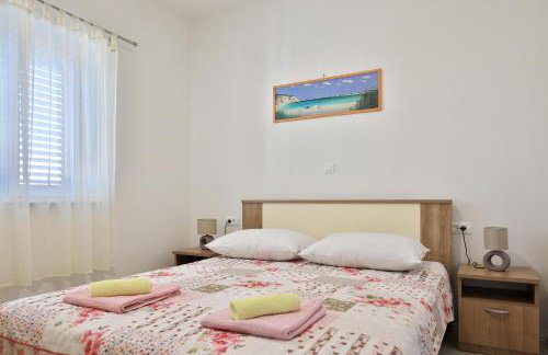 Apartments Mica - Photo 7