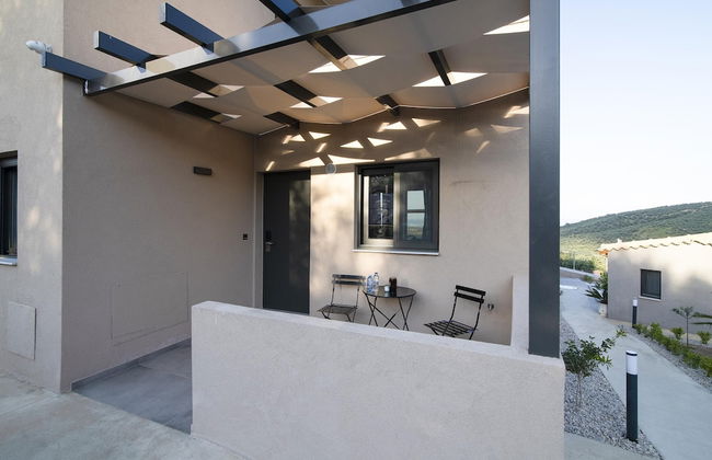 Serenity Suites Sea View 2 - Photo 21