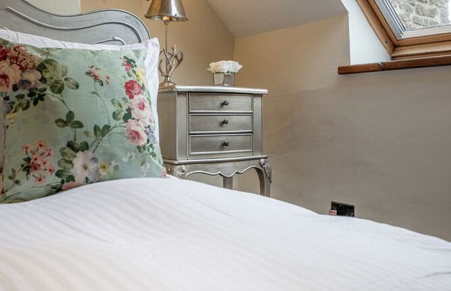 Eilmers Cottage Lovely 4BD in Malmesbury - Photo 44