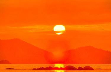 Loft Boutique Frente Mar com Hidromassagem e Vista Panorâmica - Foto 34