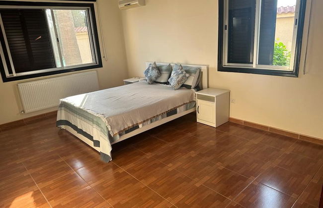 Impeccable 3-bed Villa in Tala - Paphos - Photo 2