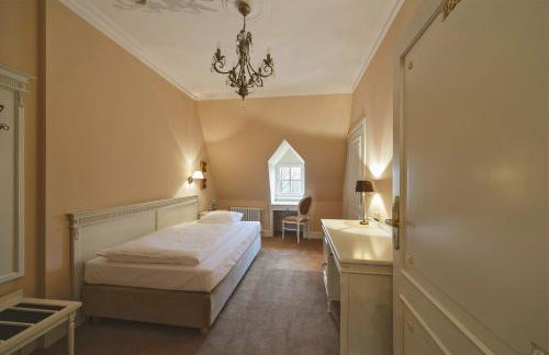 Pałac Gruszów - Foto 49