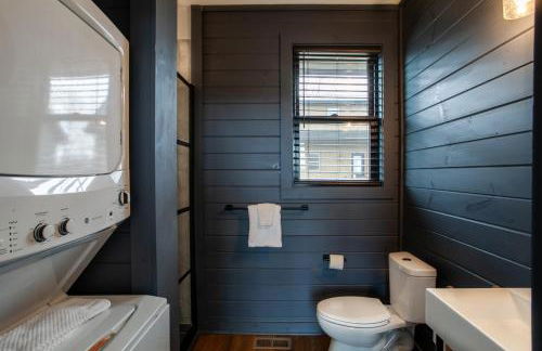 Chalet Amelia Lake View HotTub Fireplace Arcade - Foto 32