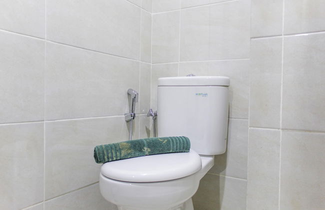 Cozy and Comfortable Studio (No Kitchen) Apartment at Mustika Golf Residence - Foto 16