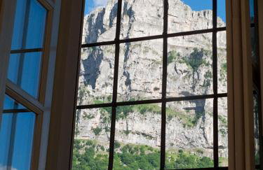 Astra Inn - Photo 20