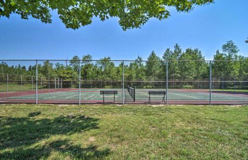 Lake Access Cabin with Deck, Fire Pit and Grill! - Foto 37