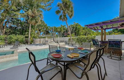 Relax & Recharge - Private Pool Oasis Near Beach & St. Armands Circle - Foto 41