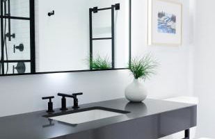 The Docent's Collection - Photo 22