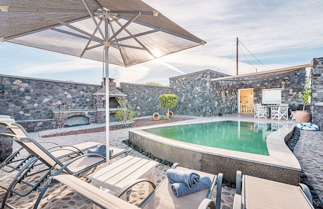 Klimata House - Private Hot Tub Pool & BBQ Villa - Photo 45