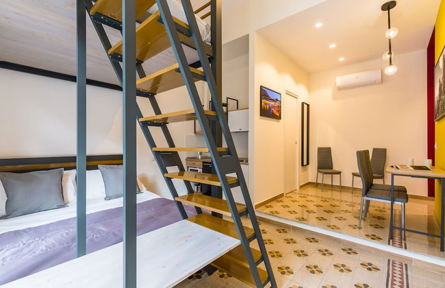 Napoli Central Station Apts & Suites - Foto 1